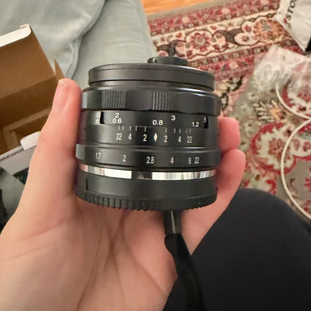 Neewer 35mm F1.7 Large Aperture APS-C Manual Focus Prime Fixed Lens